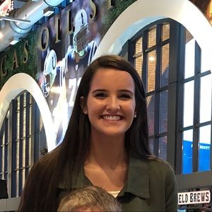 Meet your Posher, Jocelyn